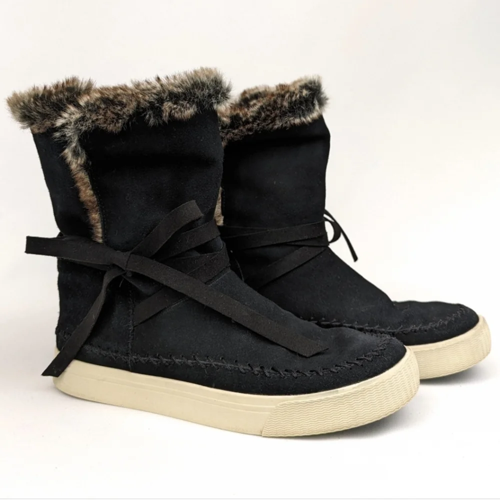 Toms Vista Waterproof Suede Boots Side Tie Faux Fur Lined Pull On Black size 8.5
